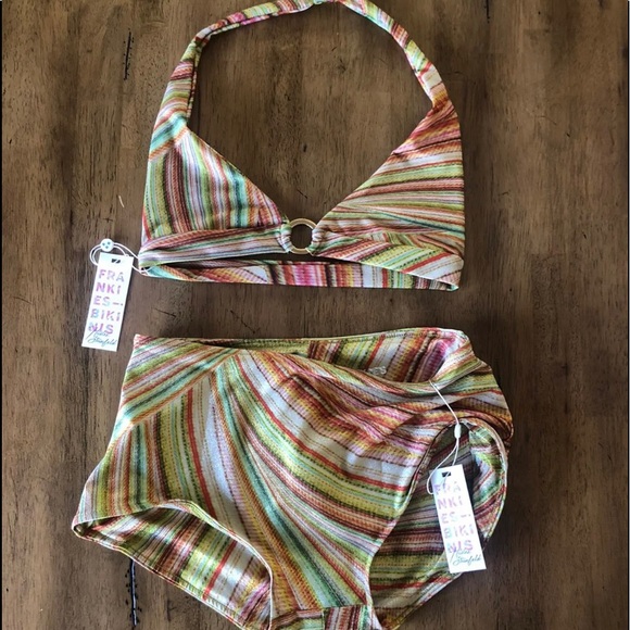 Frankie’s Bikini Set NWT! Price is firm please 😊 Last photo stock, to show fit! - Picture 1 of 4